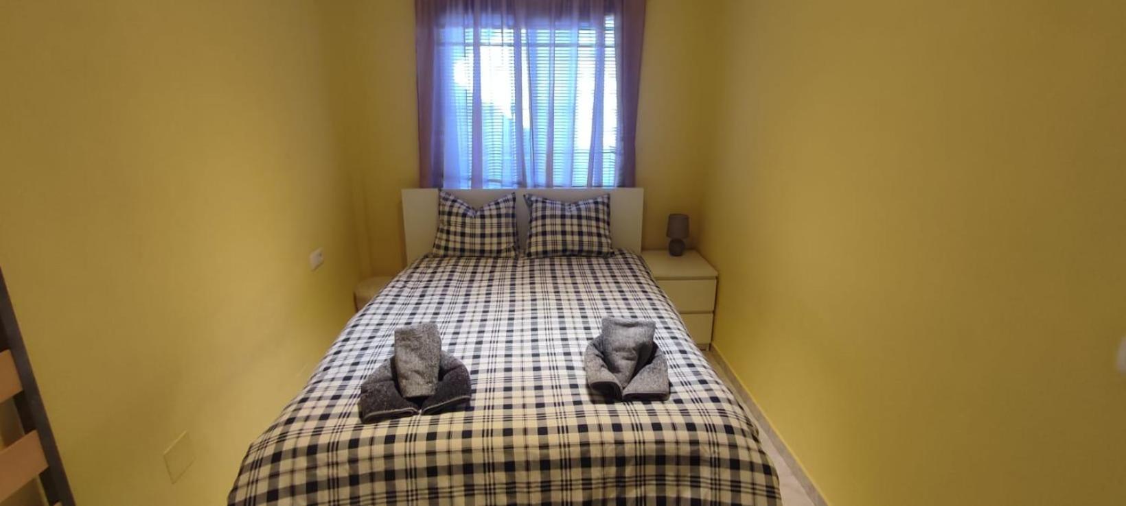 Apartamento Aquila Parque Фуенхірола Екстер'єр фото